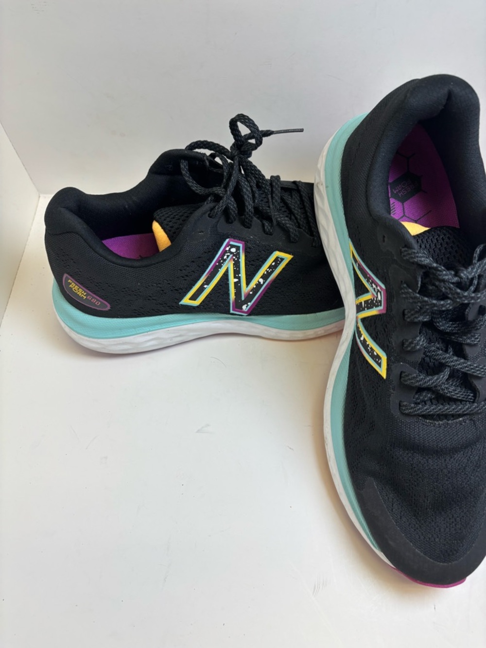 NEW BALANCE FRESH FOAM WOMEN 10  MEN 8.5  BLACK MULTICOLORED - Picture 2 of 6